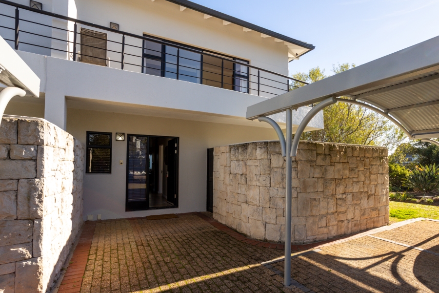 To Let 4 Bedroom Property for Rent in Pearl Valley at Val de Vie Western Cape